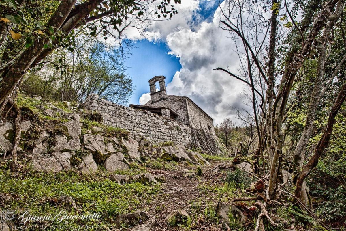 Torre Del Grifone Nel Medioevo Di Cividale Del Friuli Vila Faedis Exterior foto
