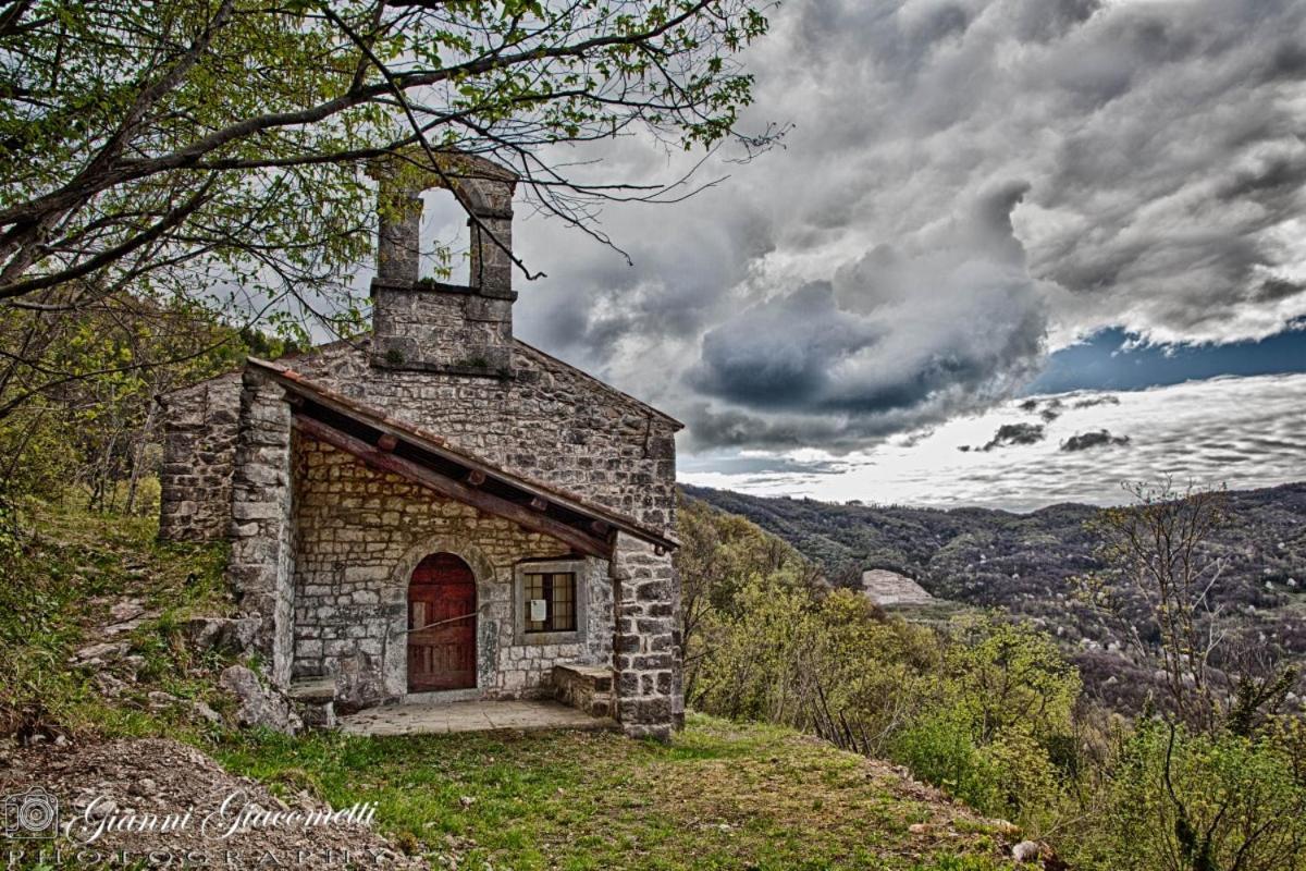 Torre Del Grifone Nel Medioevo Di Cividale Del Friuli Vila Faedis Exterior foto