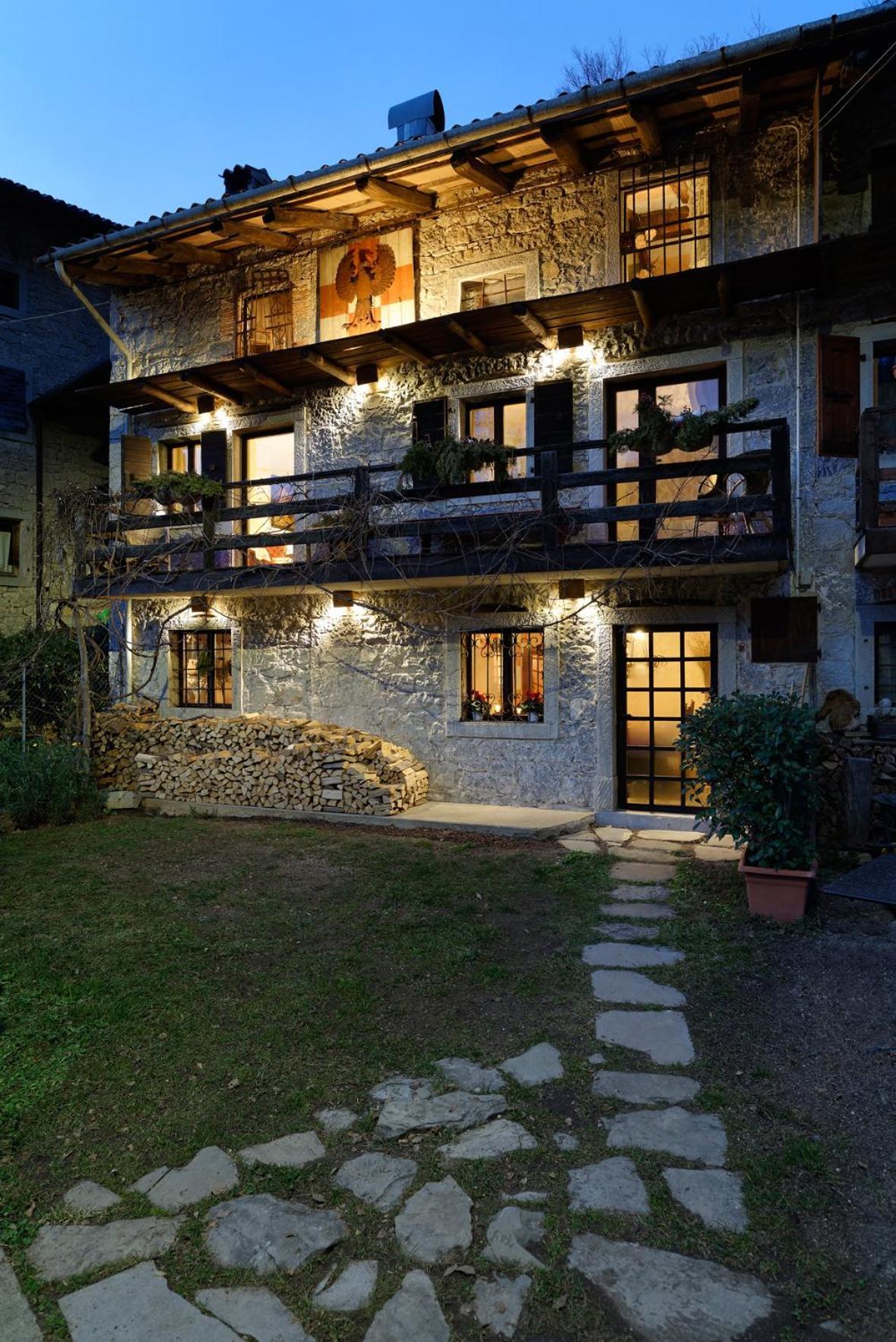 Torre Del Grifone Nel Medioevo Di Cividale Del Friuli Vila Faedis Exterior foto